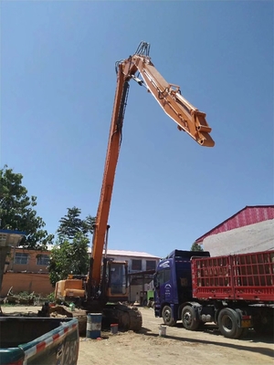Q355B Q690D 파괴 굴삭기 긴 도달거리는 애벌레에서 붐을 일으킵니다
