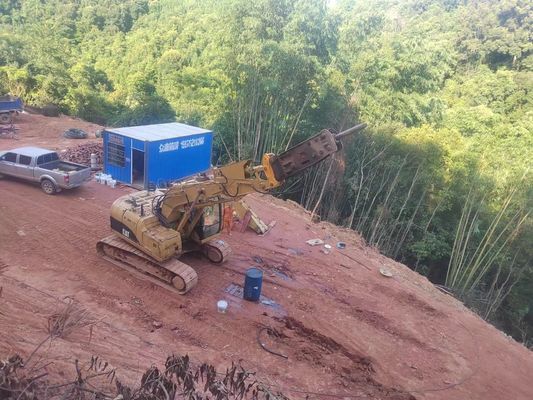 짧은 굴삭기 320 터널 팔 다목적 Q355B 재료