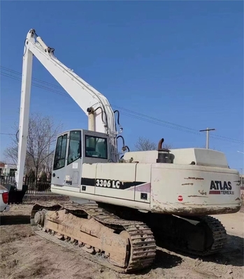 Q355B 발굴기 긴 붐 16m 18m 2 톤 추가 카운터 무게와 함께 CAT320D
