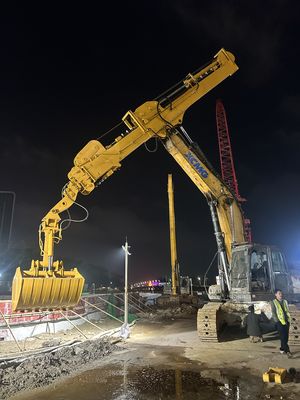 굴삭기 텔레스코픽 암 CAT320 굴삭기 망원성 붐 망원성 붐 팔 육안으로 보이지 않는 굴삭기 긴 도달거리 호황